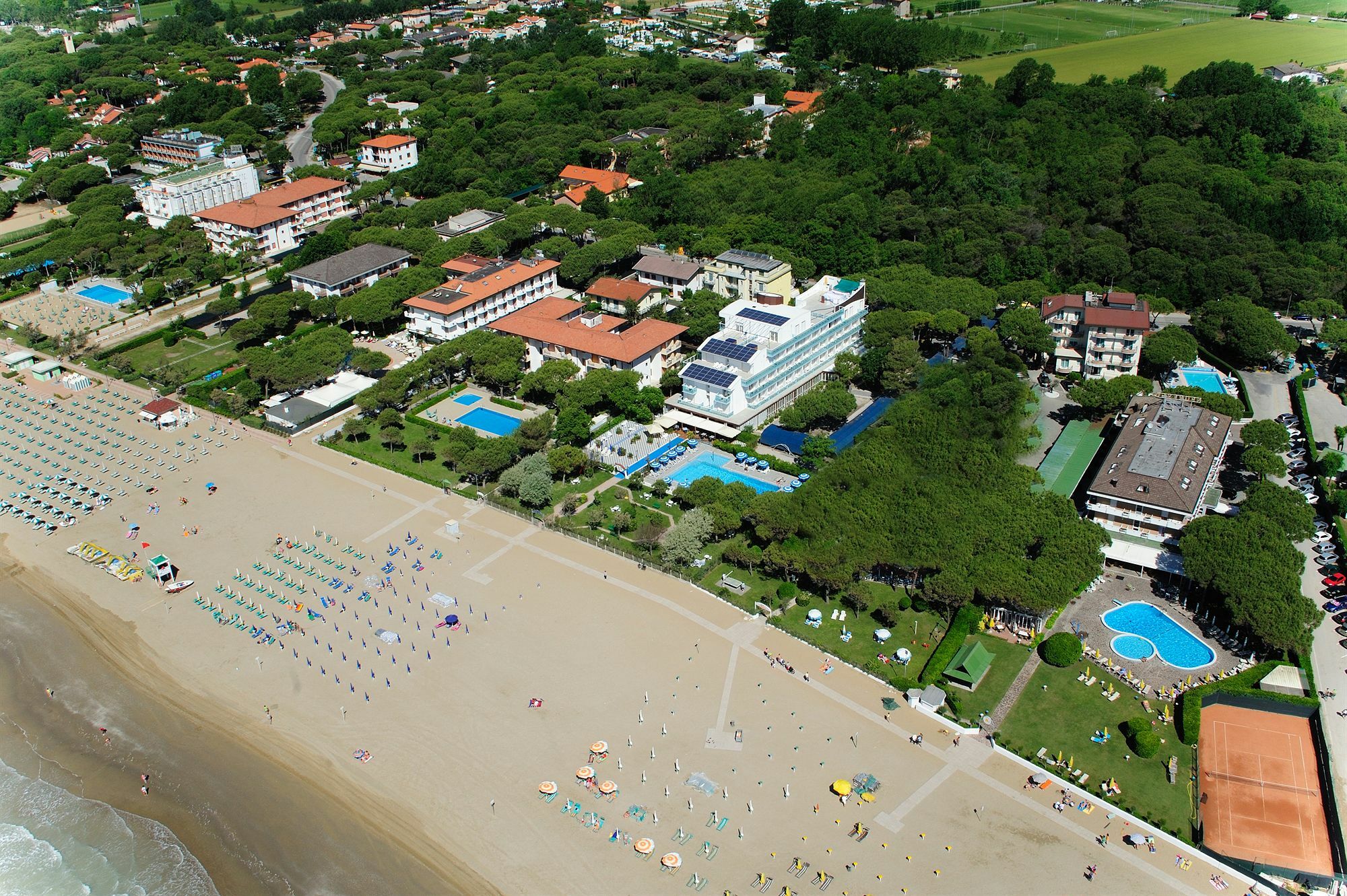 Park Hotel Ermitage Resort & Spa Lido di Jesolo Exterior foto